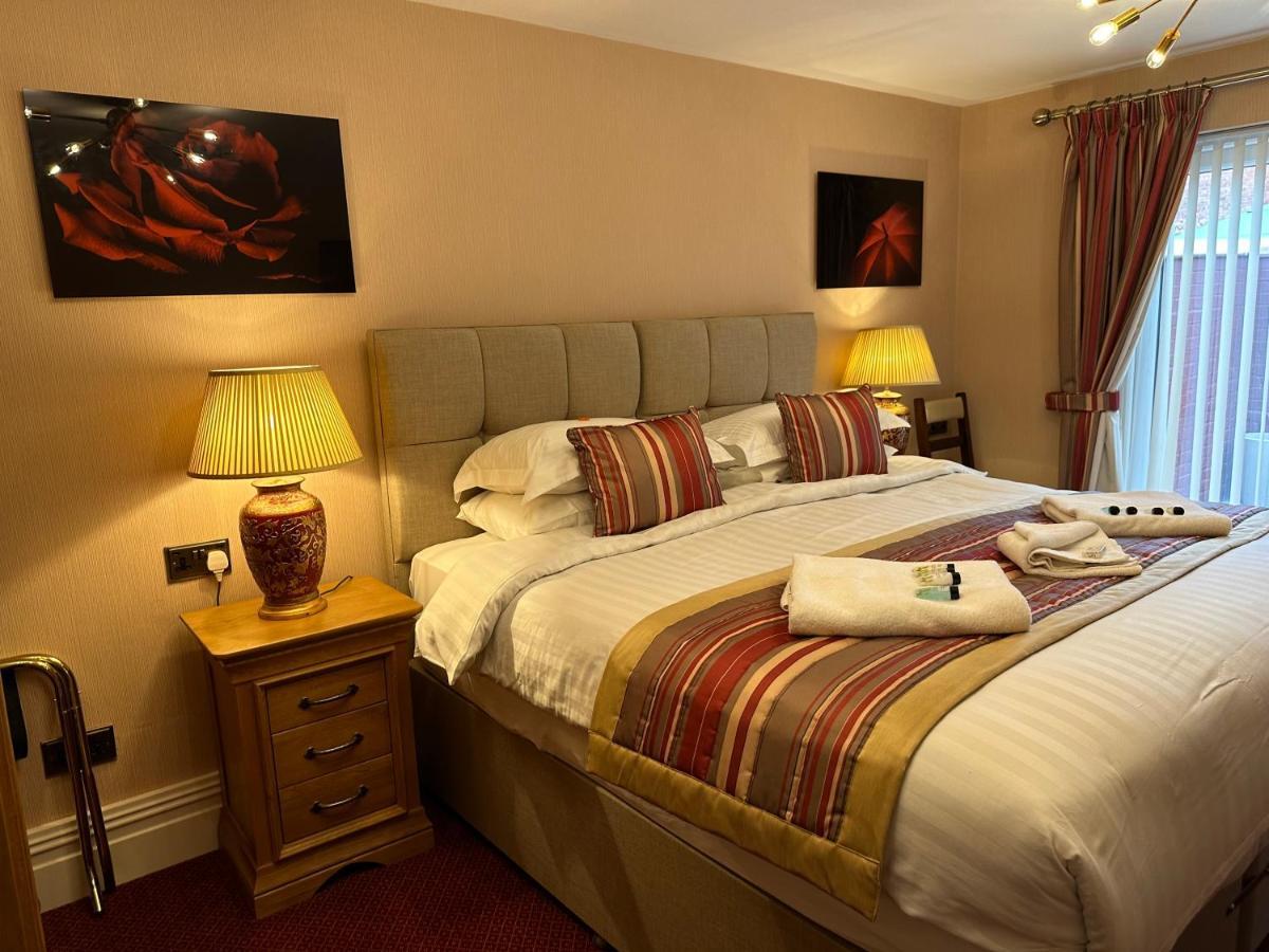 チェスター ハウス ゲスト ハウス Bed & Breakfast エクステリア 写真