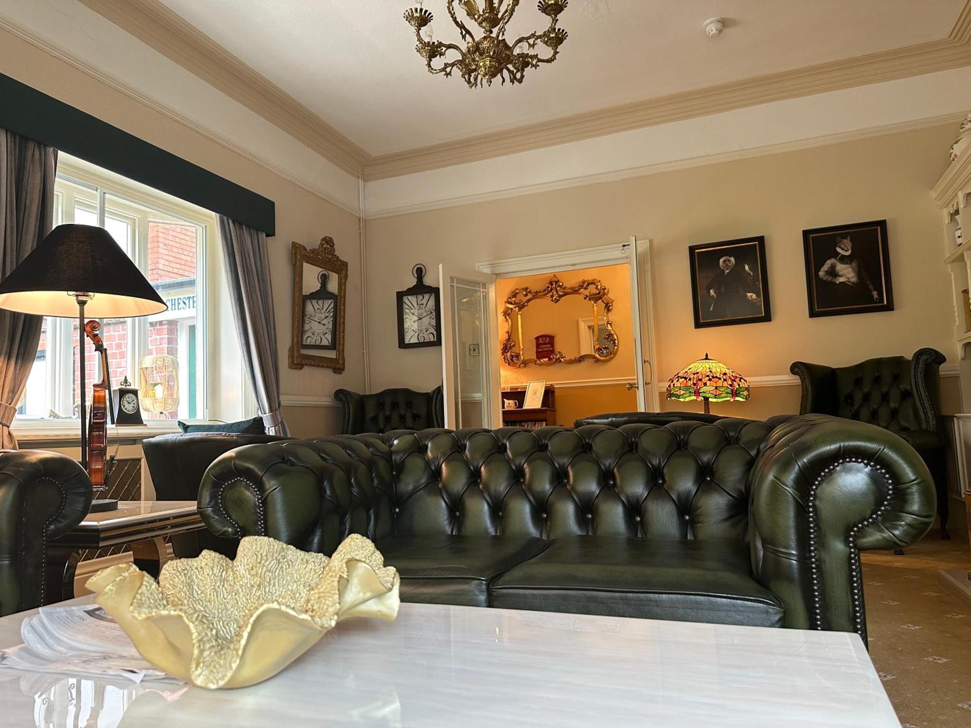 チェスター ハウス ゲスト ハウス Bed & Breakfast エクステリア 写真 The interior of the hotel