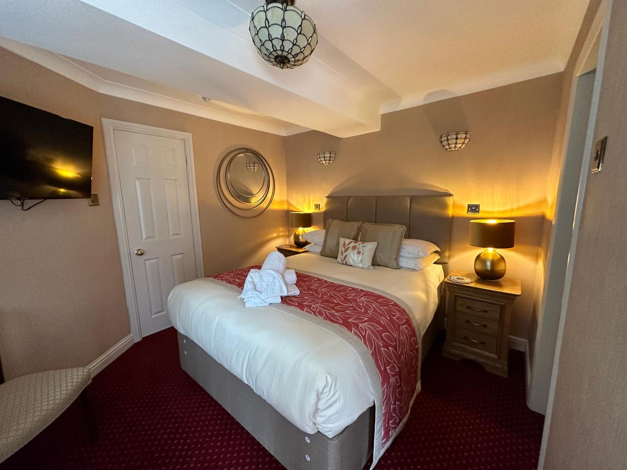 チェスター ハウス ゲスト ハウス Bed & Breakfast エクステリア 写真 A bedroom at the hotel