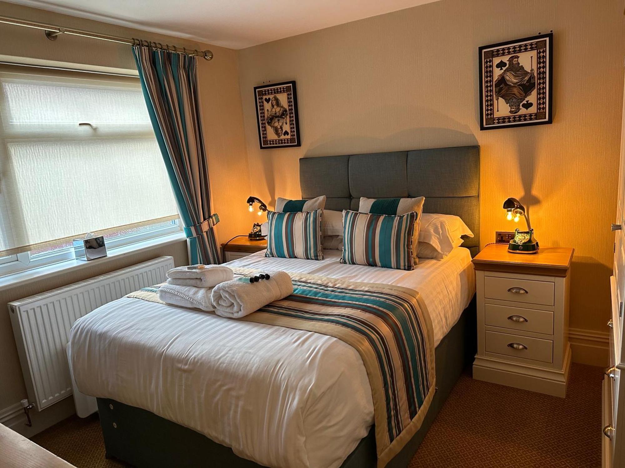 チェスター ハウス ゲスト ハウス Bed & Breakfast エクステリア 写真 A bedroom at the hotel
