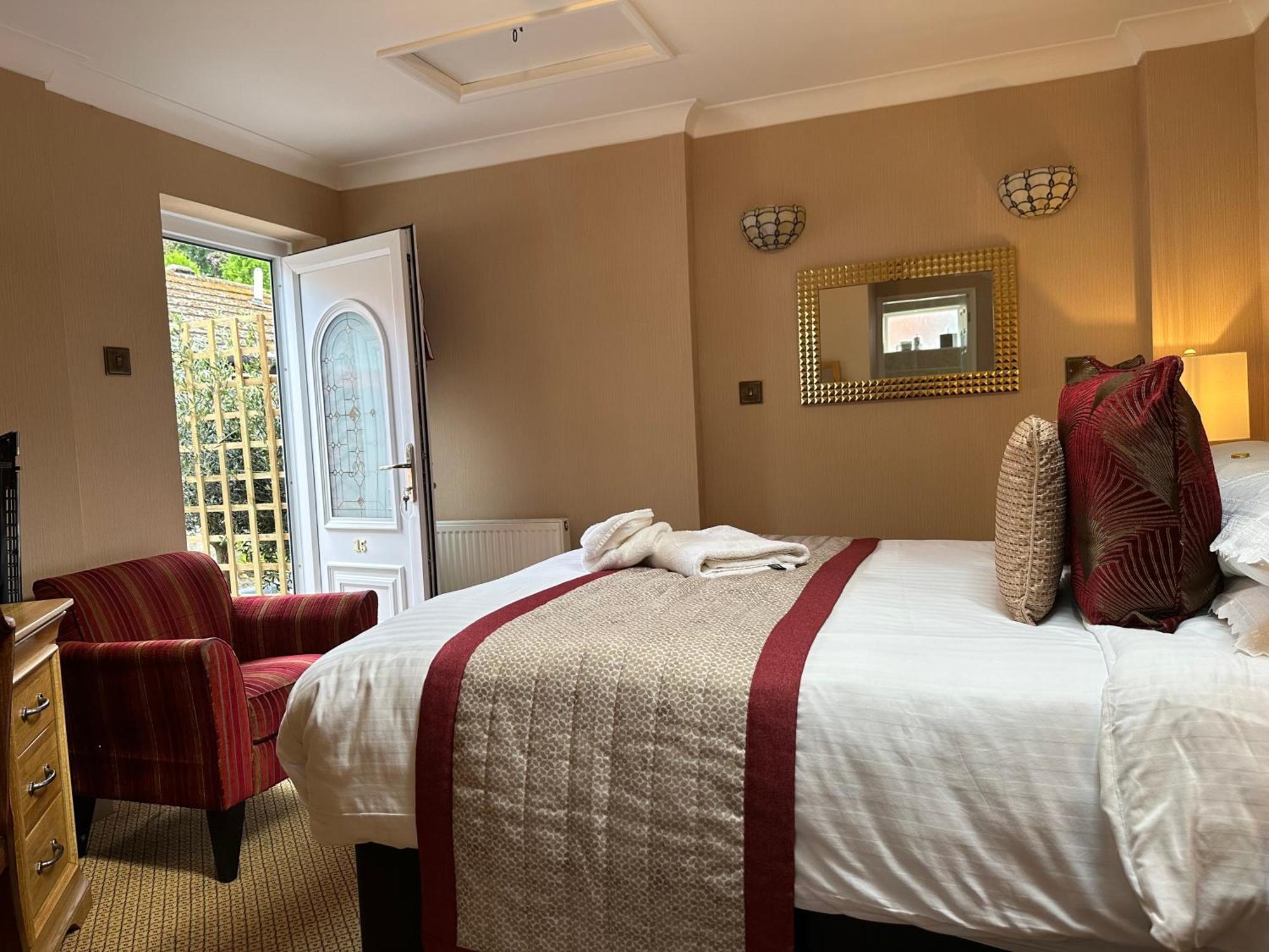 チェスター ハウス ゲスト ハウス Bed & Breakfast エクステリア 写真 A bedroom at the hotel